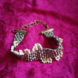 Chic Woven Bracelet in Silver and White